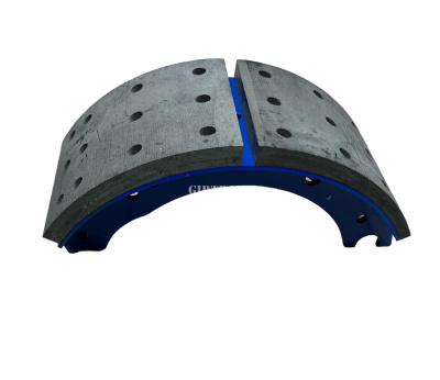 Колодки тормозные полуприцепа ось L1 8т АККОР А0850